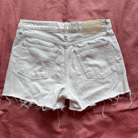 GRLFRND Helena Shorts White 26 - Picture 4 of 6